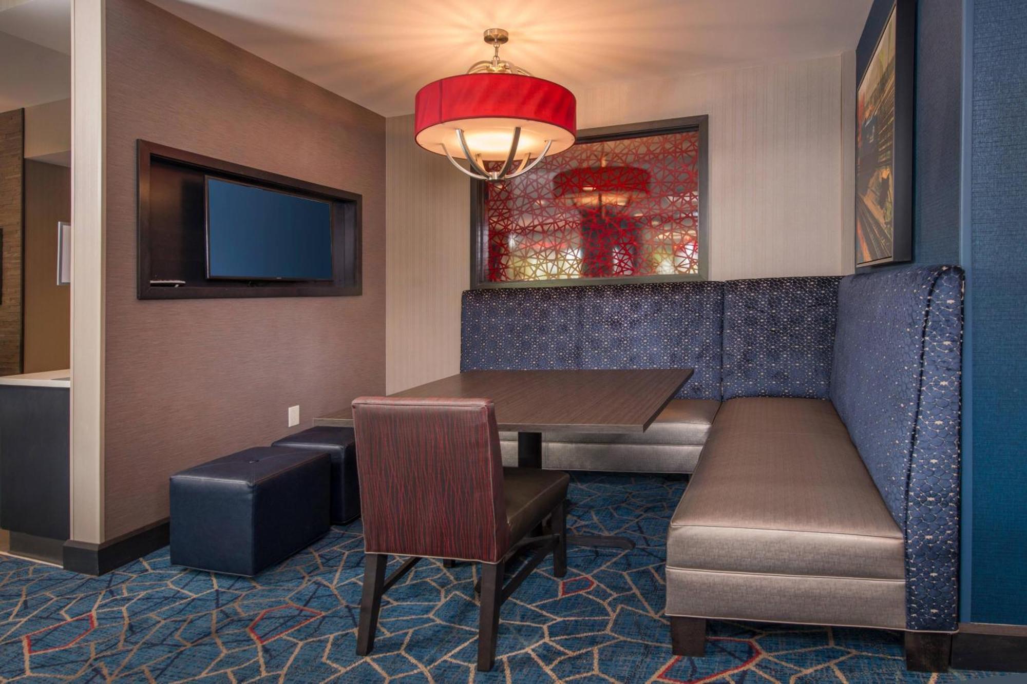 Fairfield Inn & Suites By Marriott Altoona Esterno foto